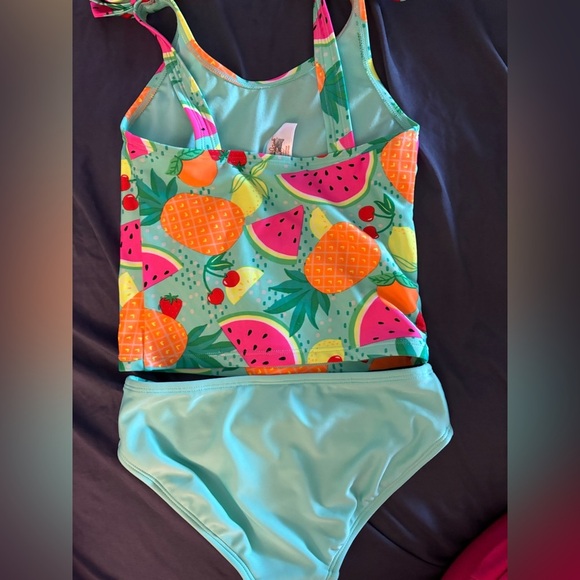 New Girls 2 Piece Tropical Fruit 
Kids Swim Set - Picture 6 of 9